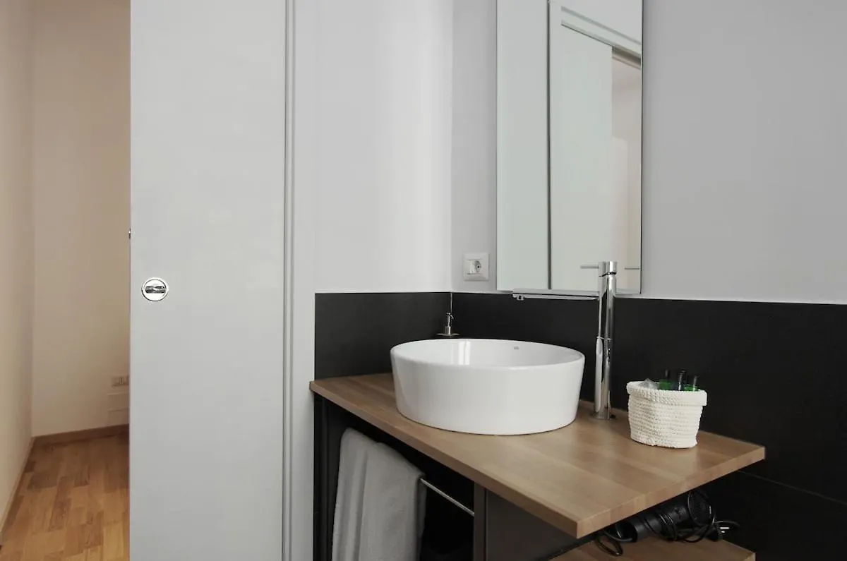 Loft In Colosseum, Style In The Heart Of Rome! דירה